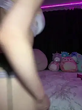 katyaaxo online show from 02.04.25