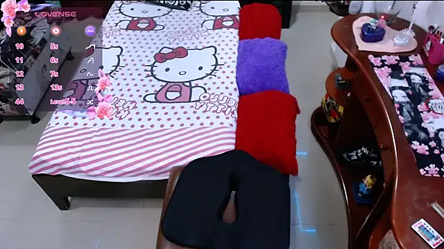 lufek23 online show from 02.19.25