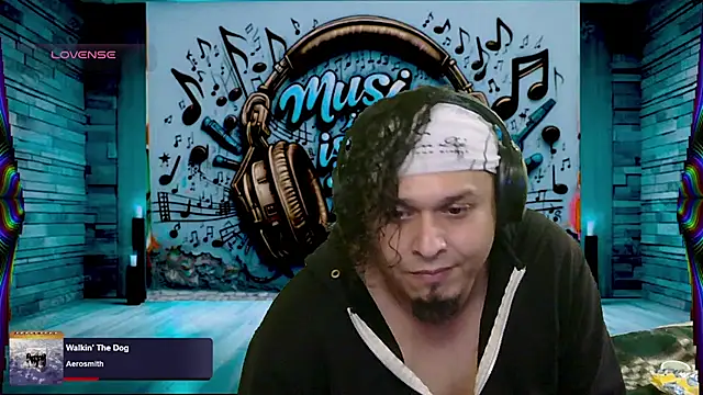 chino roz online show from 03.17.25