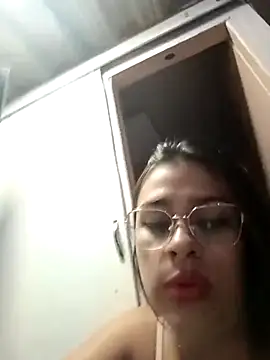 Latina sexy1 online show from 03.17.26