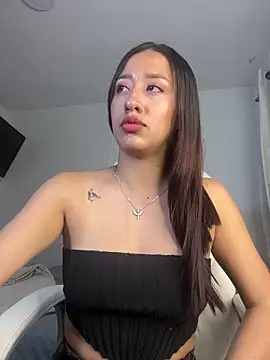 adila anich online show from 03.08.25