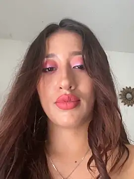 adila anich online show from 03.14.25