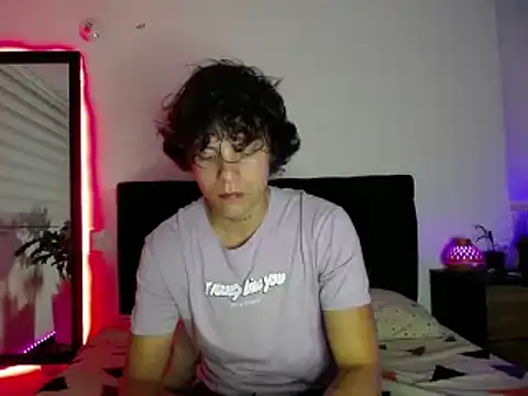 Santiago kiler online show from 12.12.24