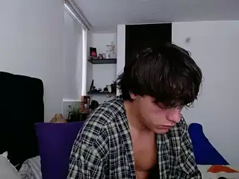 Santiago kiler online show from 12.26.24