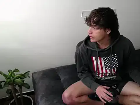 Santiago kiler online show from 01.27.25