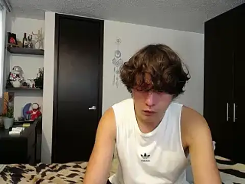 Santiago kiler online show from 03.08.25