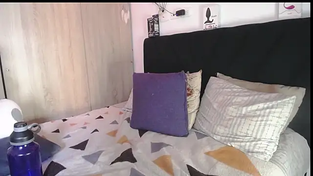 Santiago kiler online show from 04.18.26