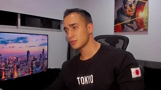 Snapshot of AlexRivera6 chatting on 01.25.25 AlexRivera6 online show from 01.25.25