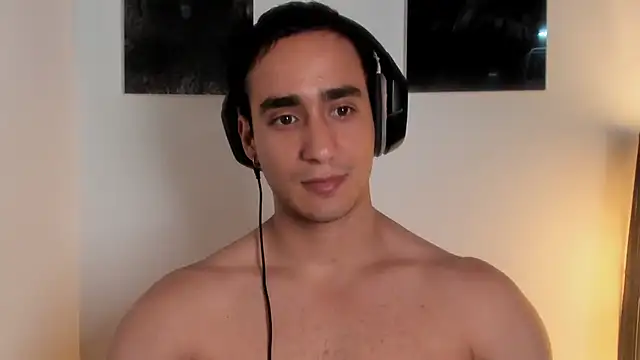 Snapshot of AlexRivera6 chatting on 03.12.25 AlexRivera6 online show from 03.12.25