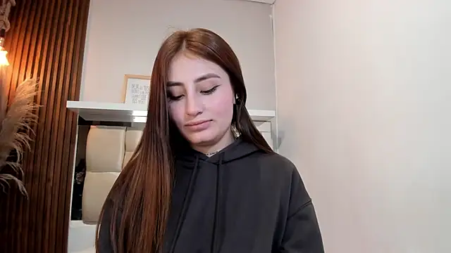 LANA-JONNES online show from 01.11.25