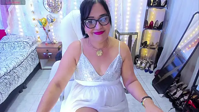 Chanel Doll  online show from 03.08.25