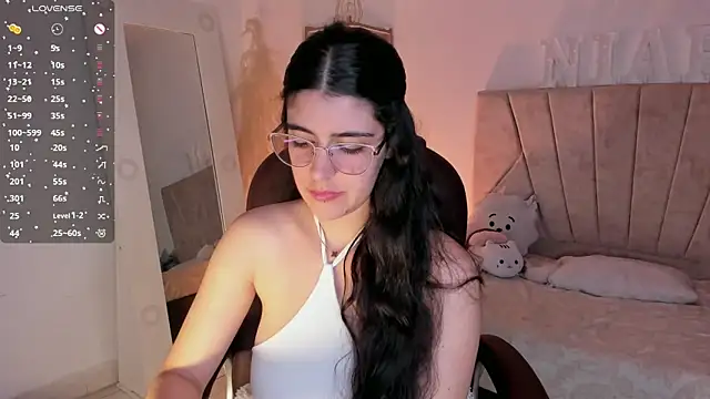Snapshot of _Niah_ chatting on 01.16.25 Niah online show from 01.16.25