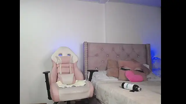 destinysweet21 online show from 12.12.24