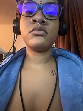 nickytheehawtie online show from 02.27.26