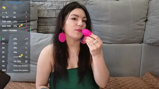 Snapshot of Vika_loves_you chatting on 05.07.26 Vika loves you online show from 05.07.26