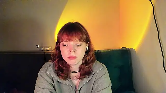 Snapshot of ClancyMorissey chatting on 12.14.24 ClancyMorissey online show from 12.14.24