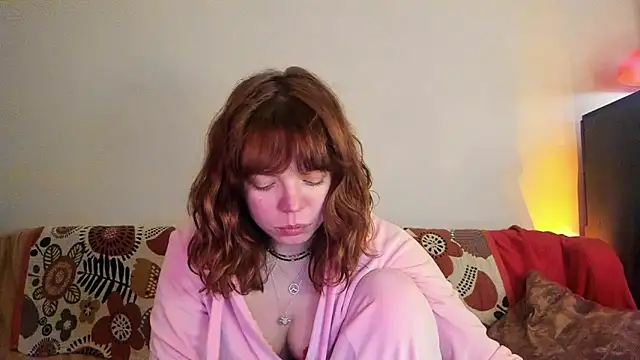 Snapshot of ClancyMorissey chatting on 01.04.25 ClancyMorissey online show from 01.04.25