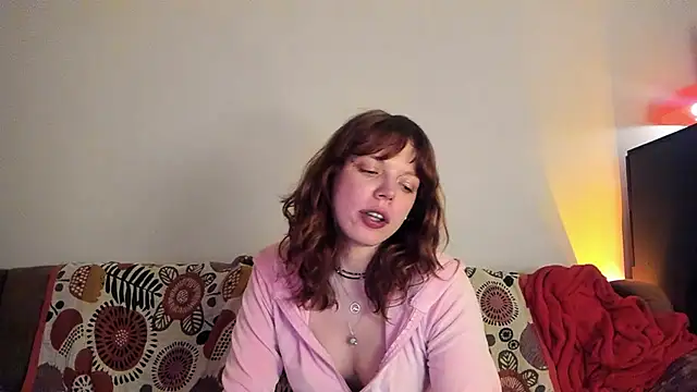 Snapshot of ClancyMorissey chatting on 01.13.25 ClancyMorissey online show from 01.13.25