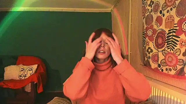 Snapshot of ClancyMorissey chatting on 02.11.25 ClancyMorissey online show from 02.11.25