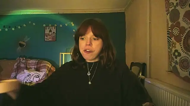 Snapshot of ClancyMorissey chatting on 02.20.25 ClancyMorissey online show from 02.20.25