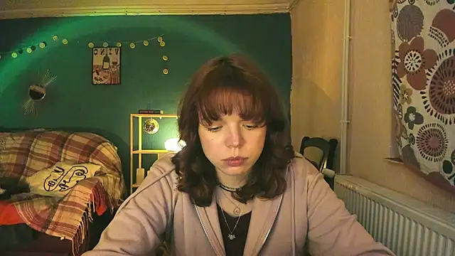 Snapshot of ClancyMorissey chatting on 02.25.25 ClancyMorissey online show from 02.25.25