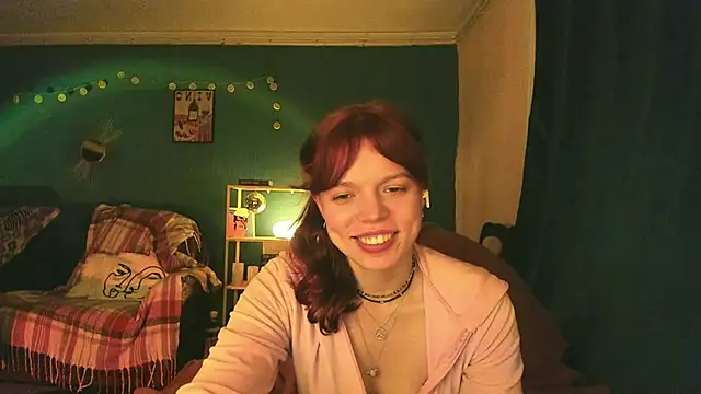 Snapshot of ClancyMorissey chatting on 03.08.25 ClancyMorissey online show from 03.08.25