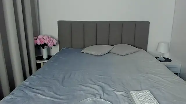 Snapshot of miss_emily_ chatting on 02.24.25 miss emily online show from 02.24.25