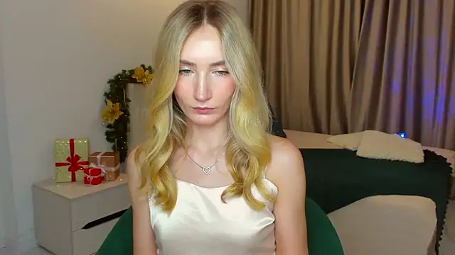 bella  rose online show from 12.18.24