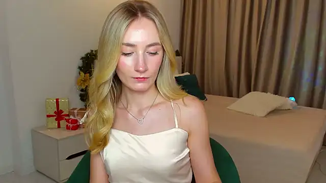 bella  rose online show from 12.18.24