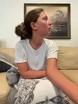 Snapshot of triple34D chatting on 09.11.25 triple34D online show from 09.11.25