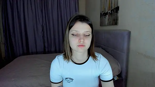 Snapshot of SoniNesti chatting on 01.15.26 SoniNesti online show from 01.15.26