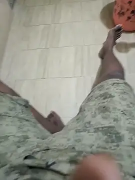 Snapshot of mkmony chatting on 04.08.26 mkmony online show from 04.08.26