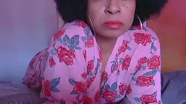 MSweetLindaParks online show from 11.14.25