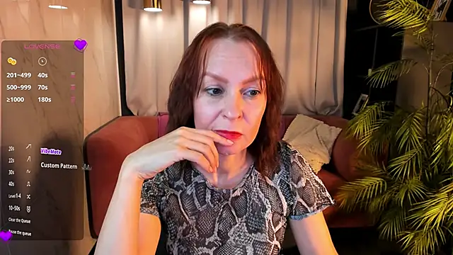 Snapshot of NikaGentle chatting on 06.15.26 NikaGentle online show from 06.15.26