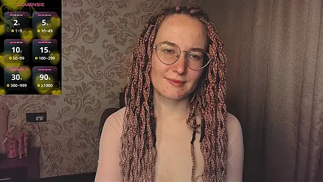 Snapshot of AgnesGraham chatting on 04.15.26 AgnesGraham online show from 04.15.26