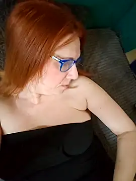 lollipop cat online show from 12.27.24