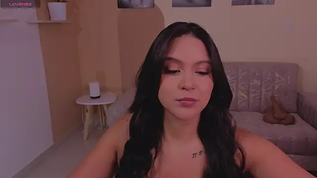 ToriCrossX online show from 03.03.26