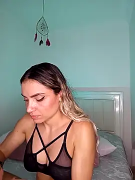 ASHLEY BLAIR online show from 03.18.25