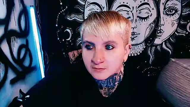 Marieblueeyes online show from 05.12.26