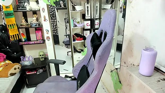 allsson queen online show from 10.30.25