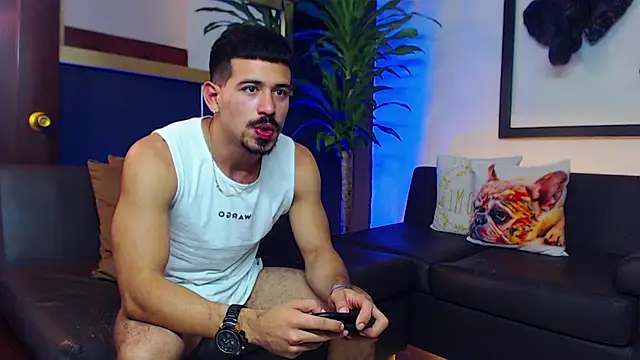 Markboyl online show from 01.08.25