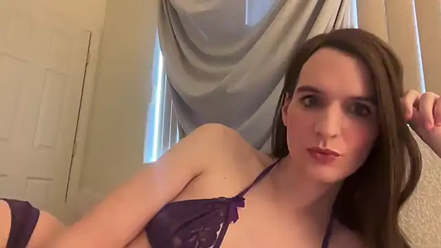 Snapshot of juliettebarbie chatting on 09.19.25 juliettebarbie online show from 09.19.25