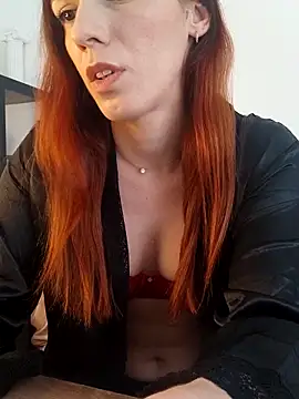 clara-francaise online show from 03.18.26