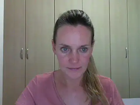 Annylove1 online show from 02.26.25