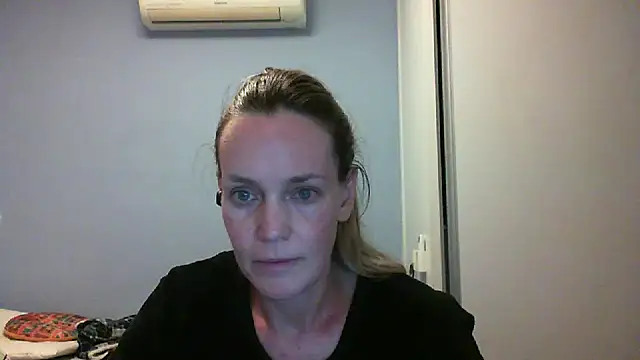 Annylove1 online show from 09.16.25