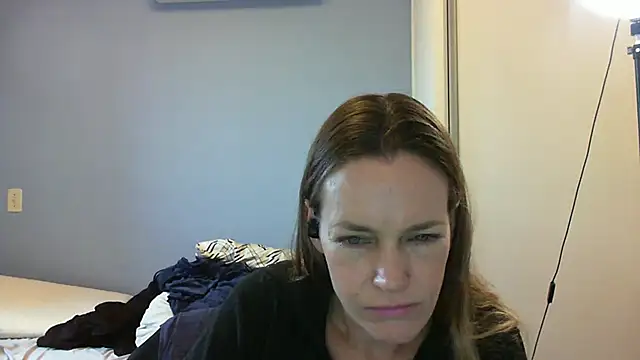 Annylove1 online show from 11.04.25