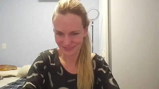 Annylove1 online show from 04.05.26