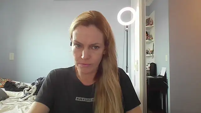 Annylove1 online show from 04.08.26