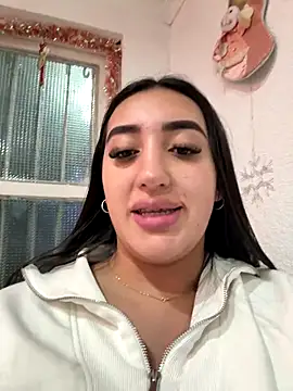 Hannahoff online show from 12.14.25