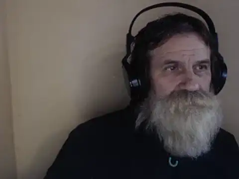 Snapshot of AlexNudo chatting on 12.18.24 AlexNudo online show from 12.18.24